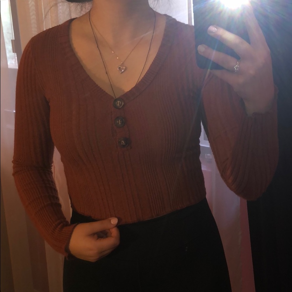 Brown Red Crop Top Long Sleeve